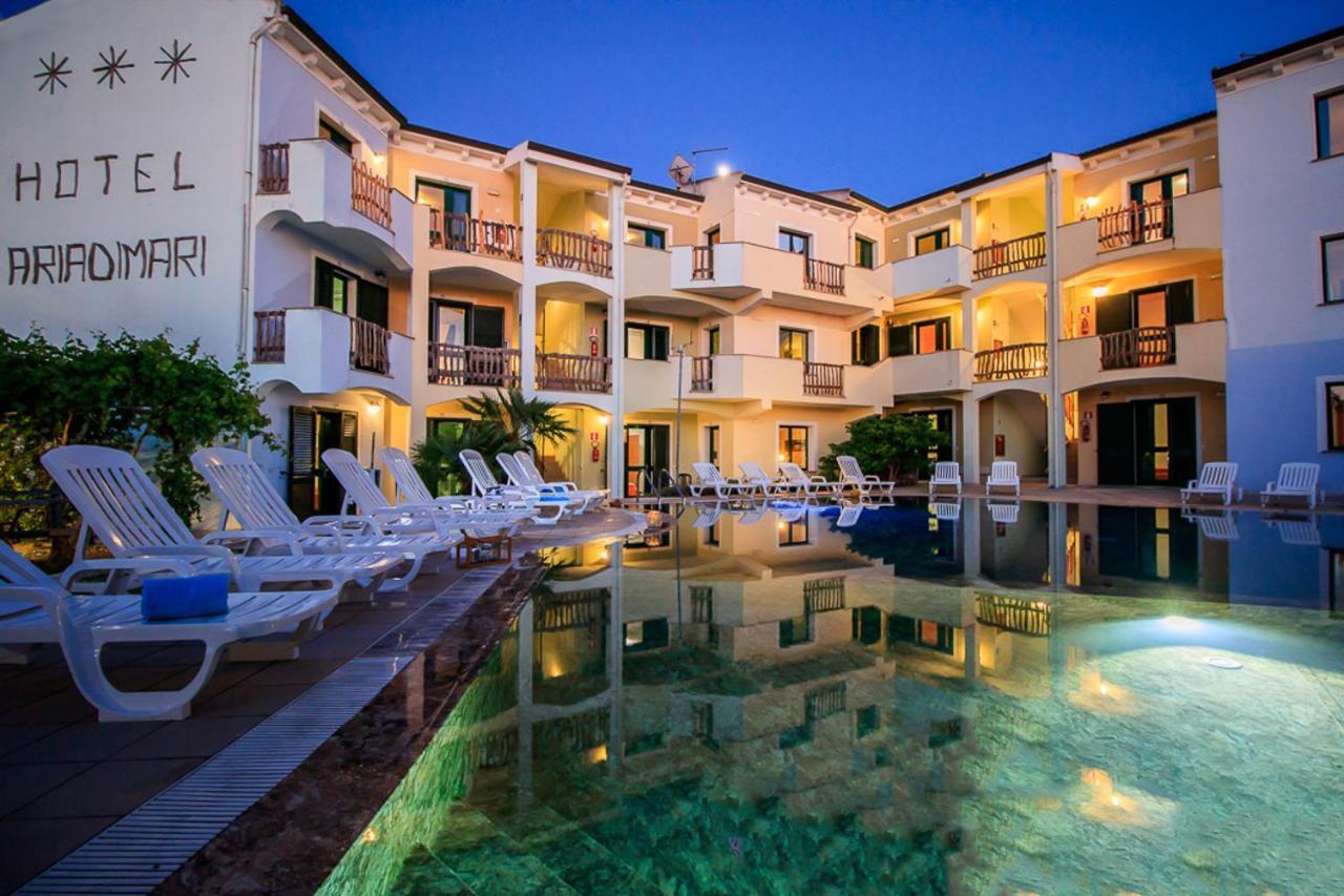 Hotel Ariadimari Валледорія Екстер'єр фото